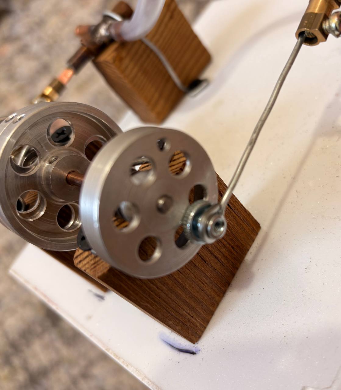 چرخ طیار و میل‌لنگ